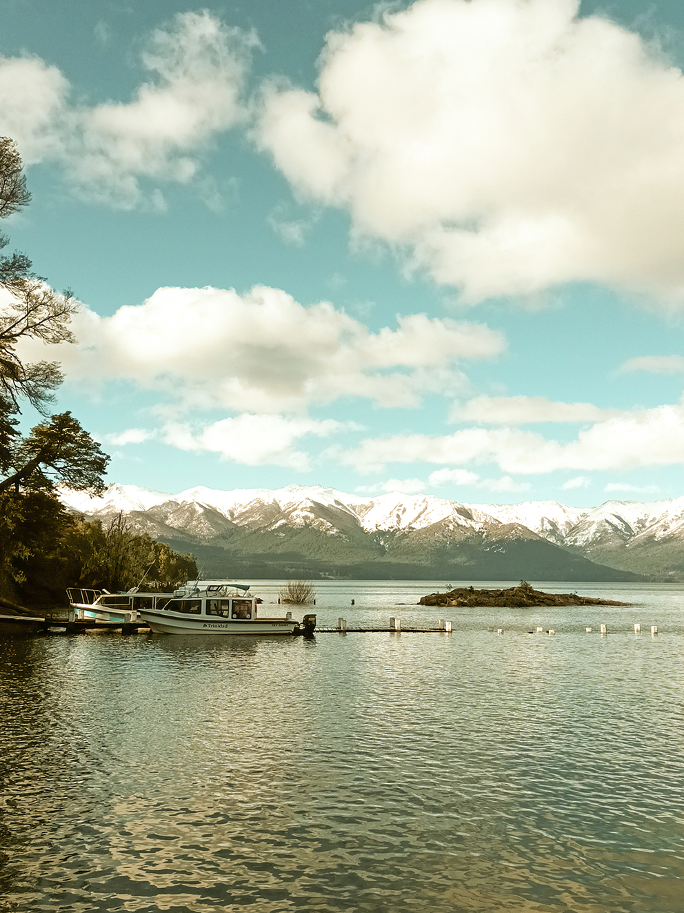 ADV2025ISVIYB4A10-0001 Navegación por Nahuel Huapi: Isla Victoria y Bosque de Arrayanes sin traslado - Imagen 1
