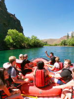 Rafting Limay por la estepa patagónica - Imagen 2